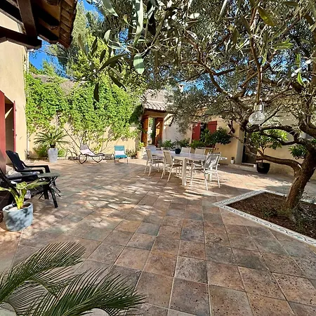 Дом отдыха Le Patio Provencal-maison Avec Cour Privee *